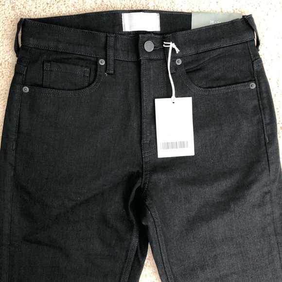 Everlane The Straight Fit Jeans in Black - Picture 10 of 11